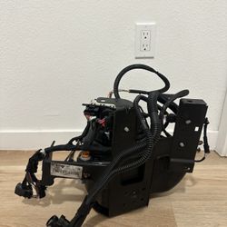 2009-2013 BMW E70 X5 35d Diesel Exhaust SCR DEF Active Fluid Tank & Pump OEM