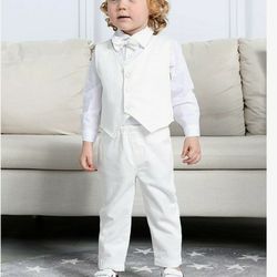 Van Heusen Boys 4-piece Formal Suit Size 6