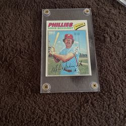 1977 Topps Mike Schmidt Baseball Card 