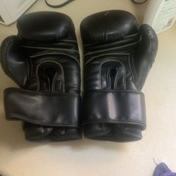 Boxing Gloves 