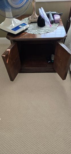 Night stand