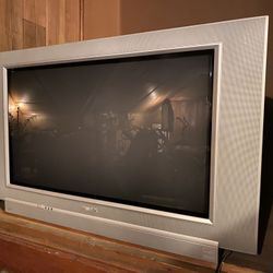 Flat Screen HDTV