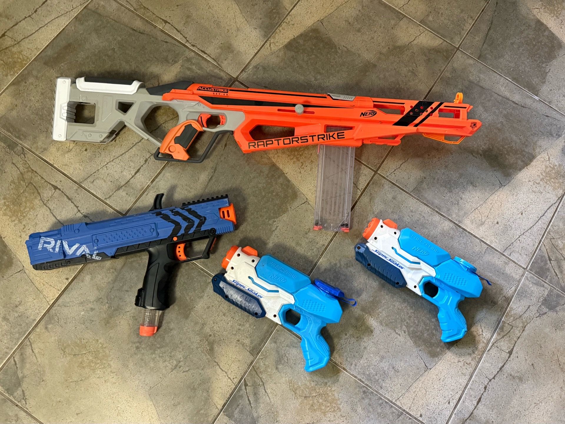 Nerf gun bundle