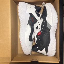 Jordan Delta 2