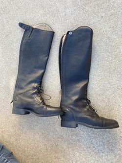 Horse Riding Boots - Ariat Brand.