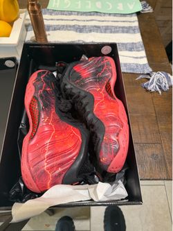 Nike Air Foamposite One (Stranger Things) size 11