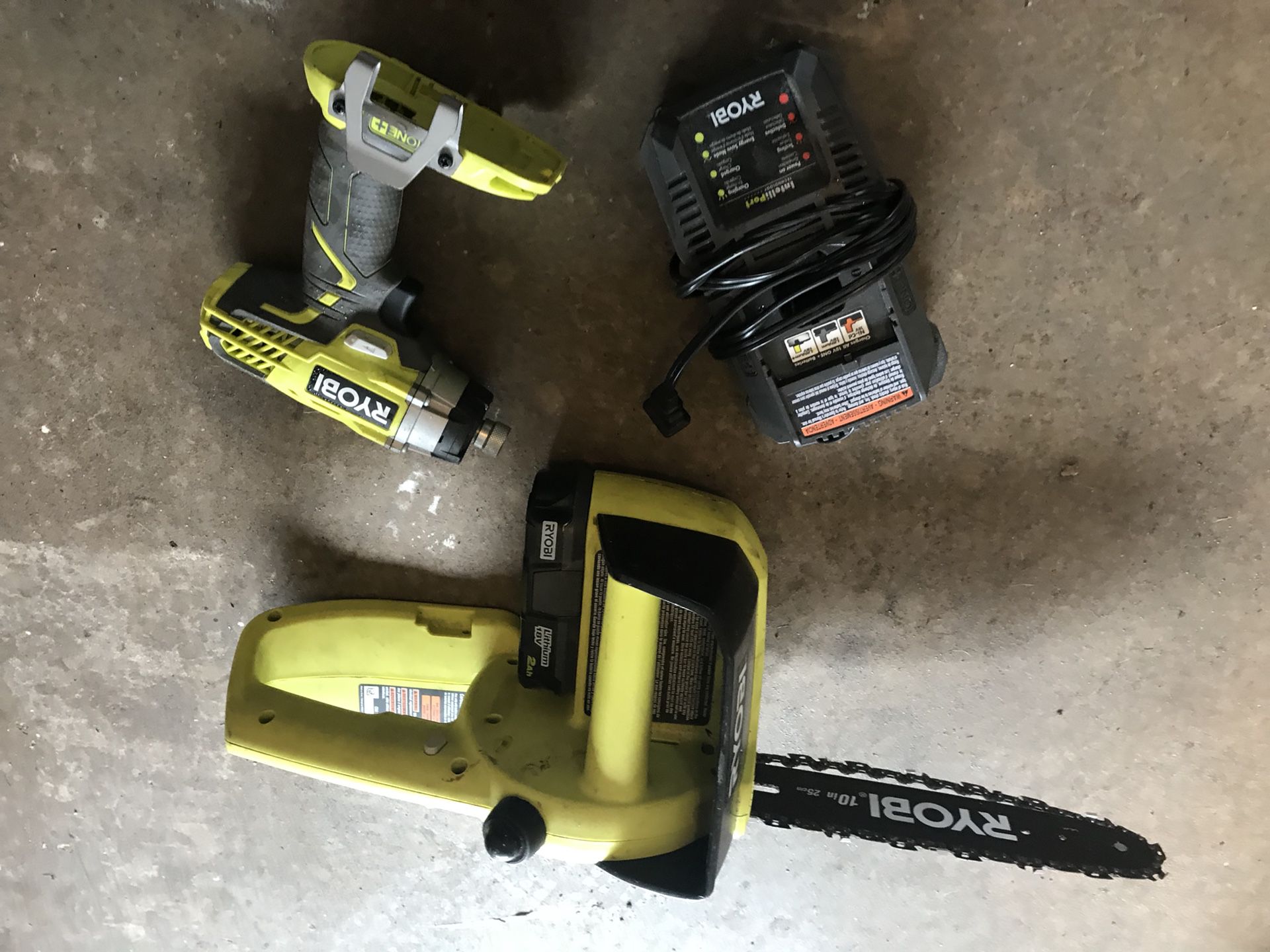 Ryobi 10 in chainsaw, drill, battery and charger