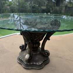Antique table great addition to your home  (obo