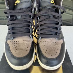 Used Jordan 1s Size 8