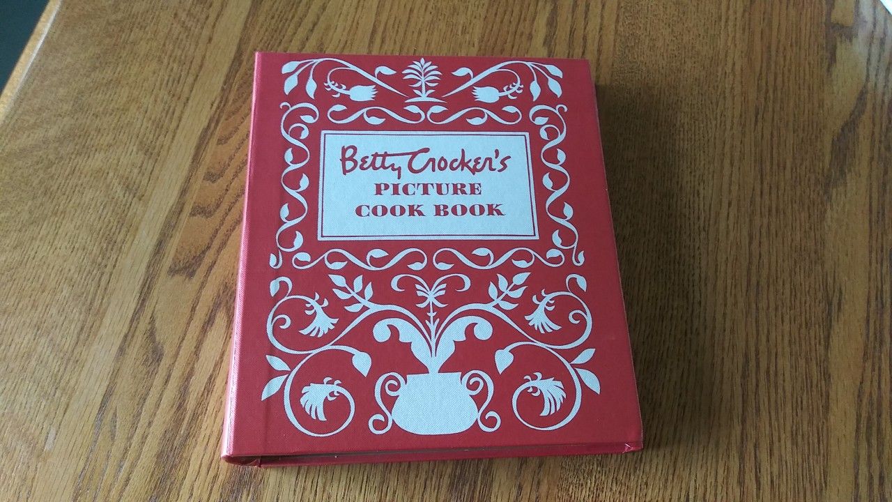 Never Used Vintage Betty Crocker Cookbook