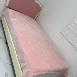 Princess Twin Bed Frame – Cream & Pink – Like New