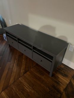 Tv Stand and Seats