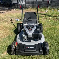 Murray
21 in. 140 cc Briggs and Stratton Walk Behind Gas Push Lawn Mower with Height Adjustment and with Mulch Bag
