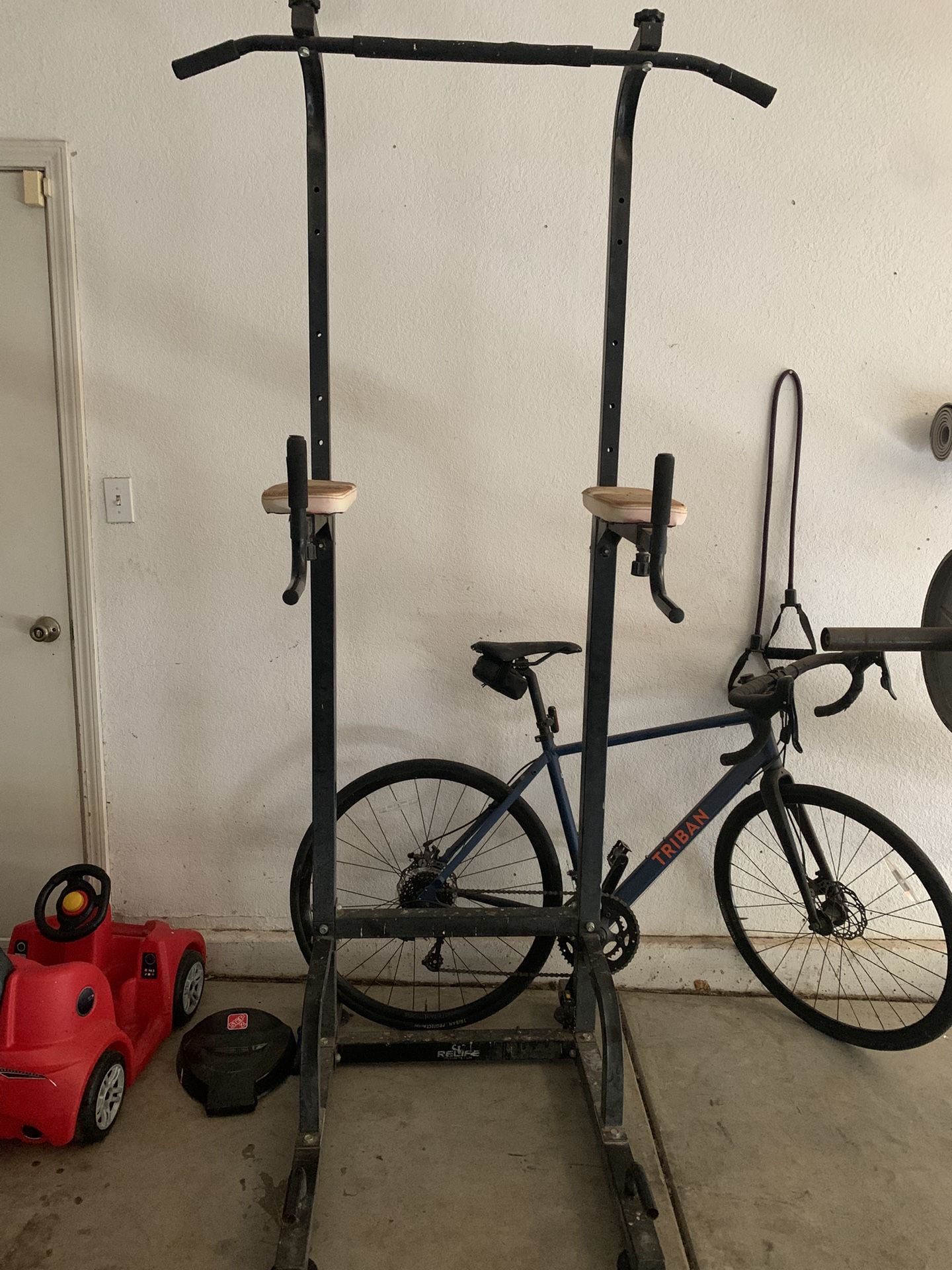 Bench With Two 45  Plates And Pull-Up Bar For Sale
