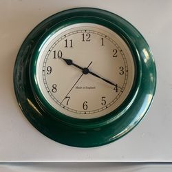 Clock Made In England FREE