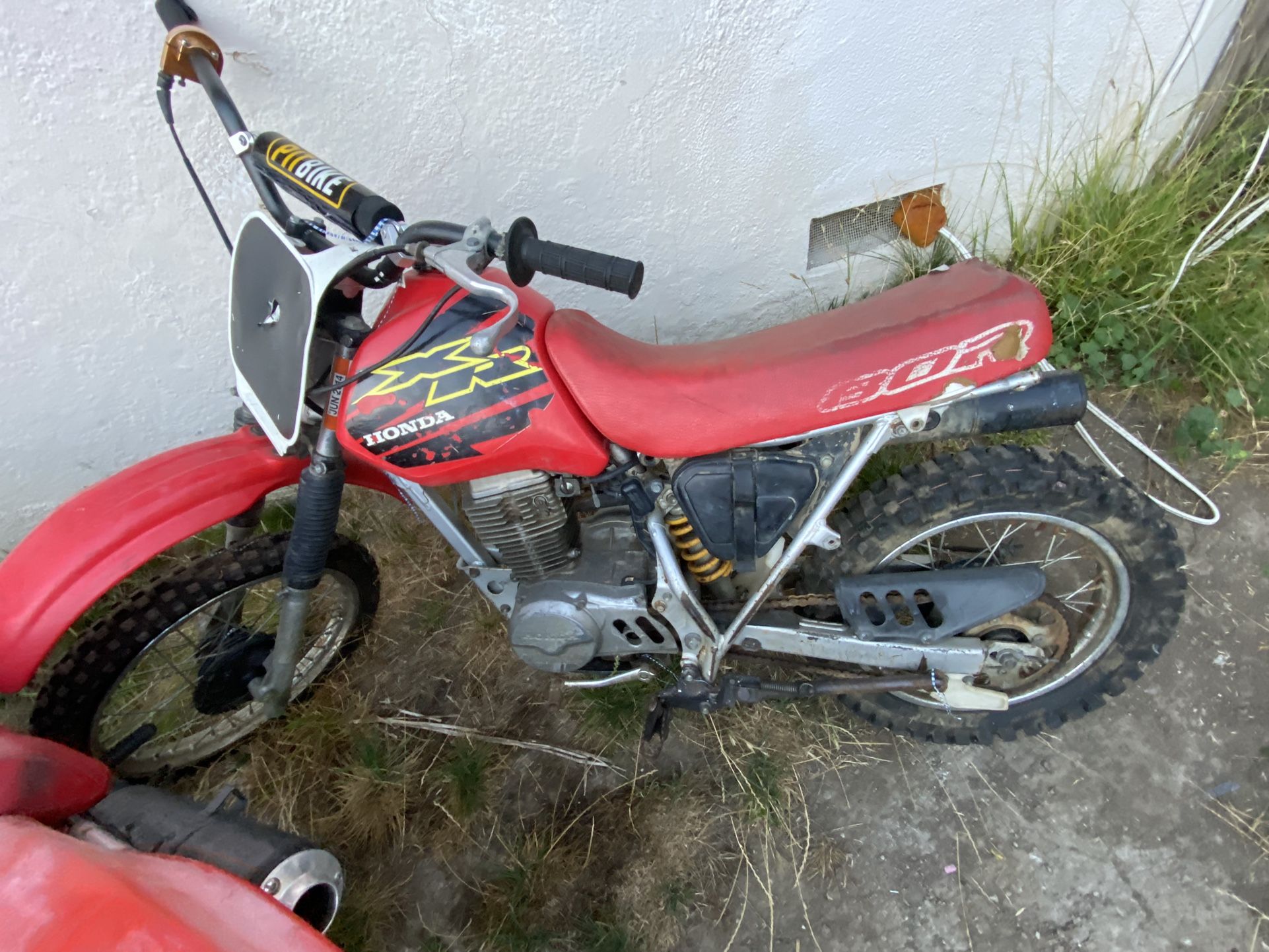 Xr100 Xr80 700$