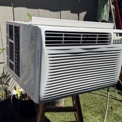 Aire acondicionado Kenmore – 12,000 BTU