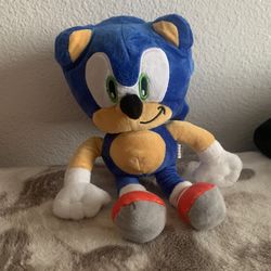 Sonic Plushie 