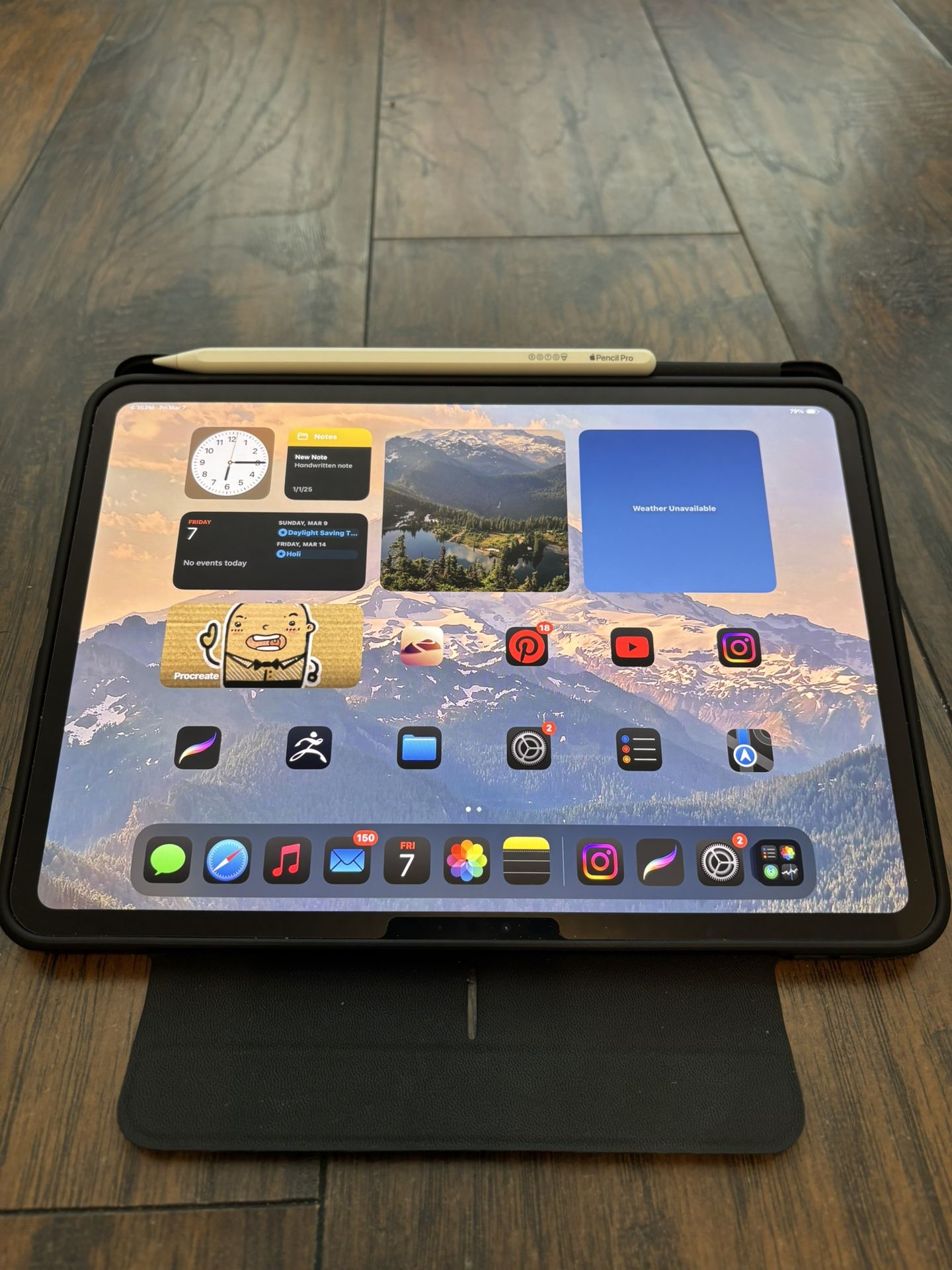 Apple iPad Pro 11-Inch (M4) 1TB Free Apple Pen Pro