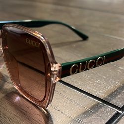 Women’s GUCCI Sunglasses 