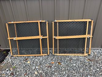 Safety wood baby gates