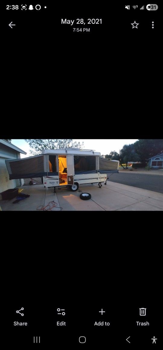 Camper