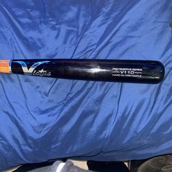 Victus V110 Pro Reserve Series Maple