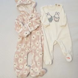 0-3m fleece onesie