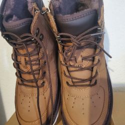 Ugg M Highland Sport Size 8.9.10.11.12 