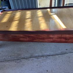 Wooden Bed Frame/ Base para colchon de madera 