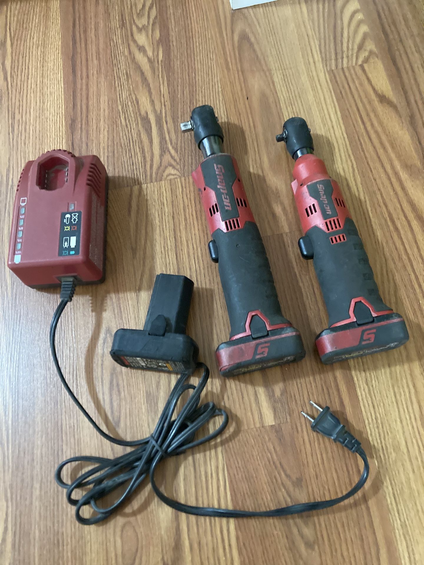 Snap On 1/4 And 3/8 Ratchets Cordless