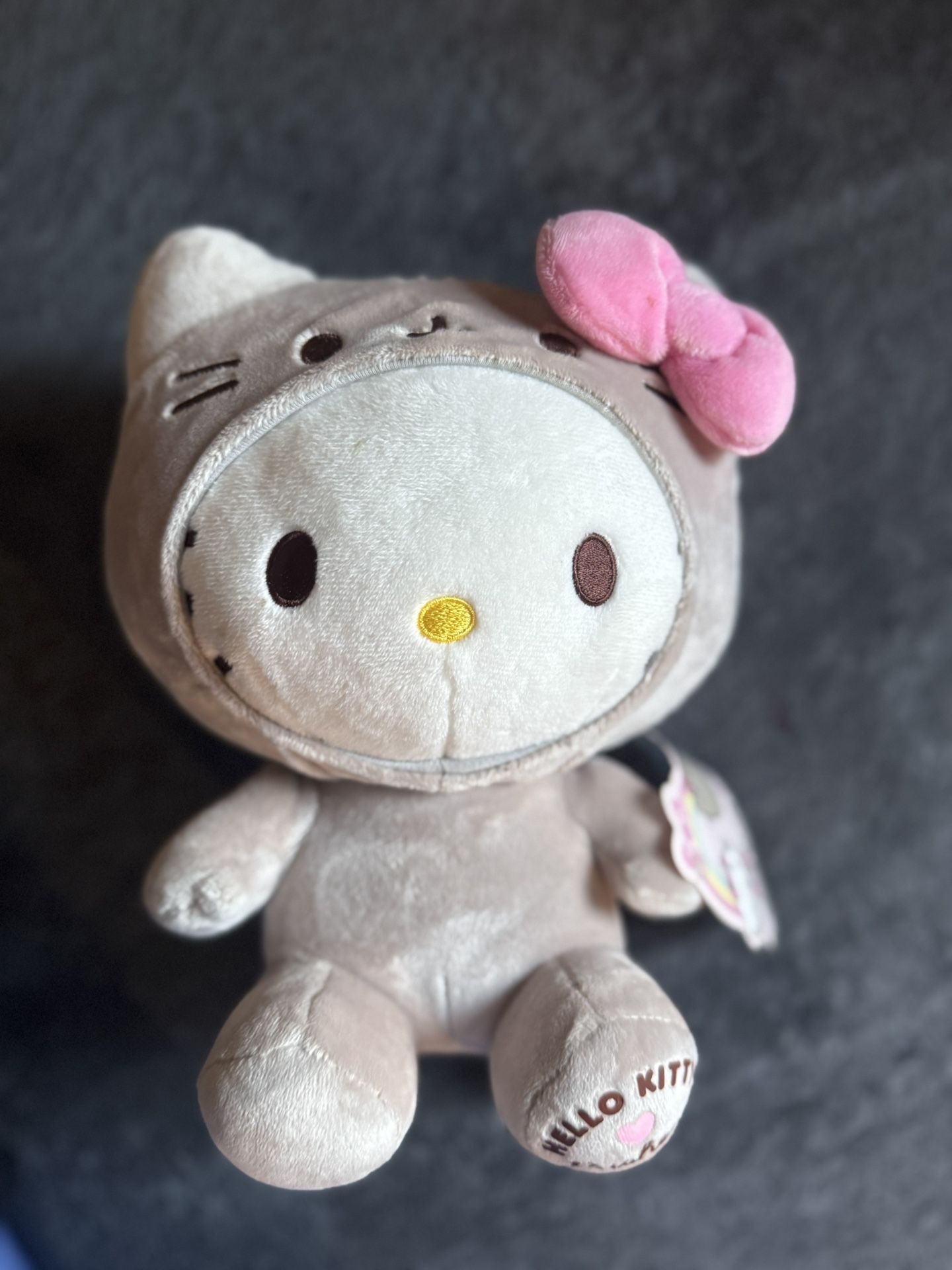 Hello Kitty Plushie