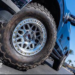 KMC KM235 17” 6x135