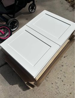 Kitchen cabinet 36x24