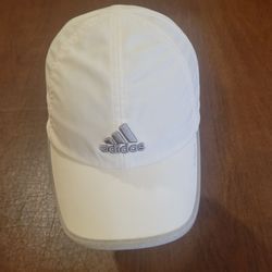 Adidas Climalite Performance Running Hat White Silver Embroidered Logo Strapback. Adjustable, one size fits all. Pre-owned, good shape, please see pho
