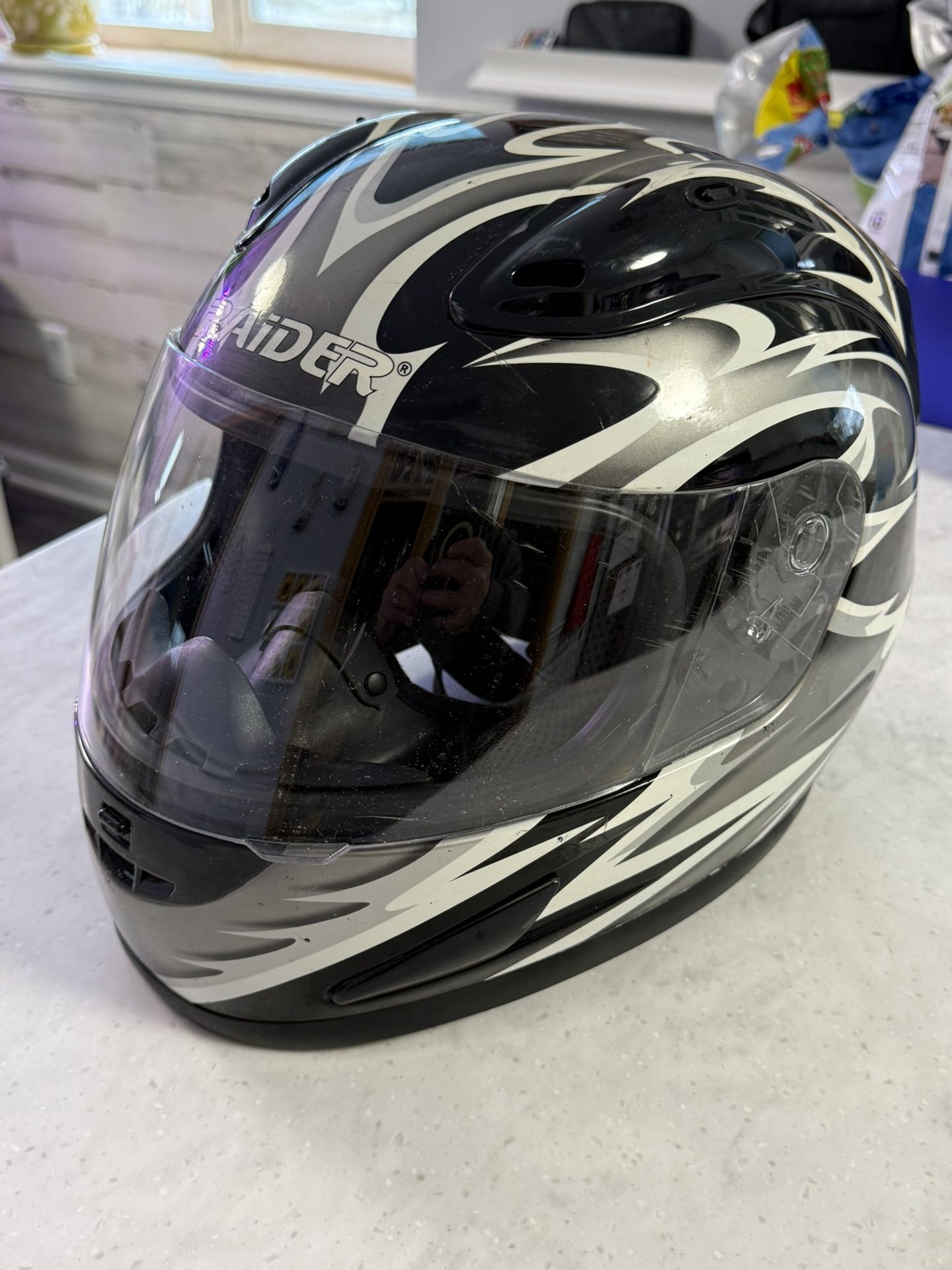 XL Raider Street Full Face Snowmobile Helmet