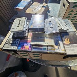 Vintage Recoreds,cds And Cassette 