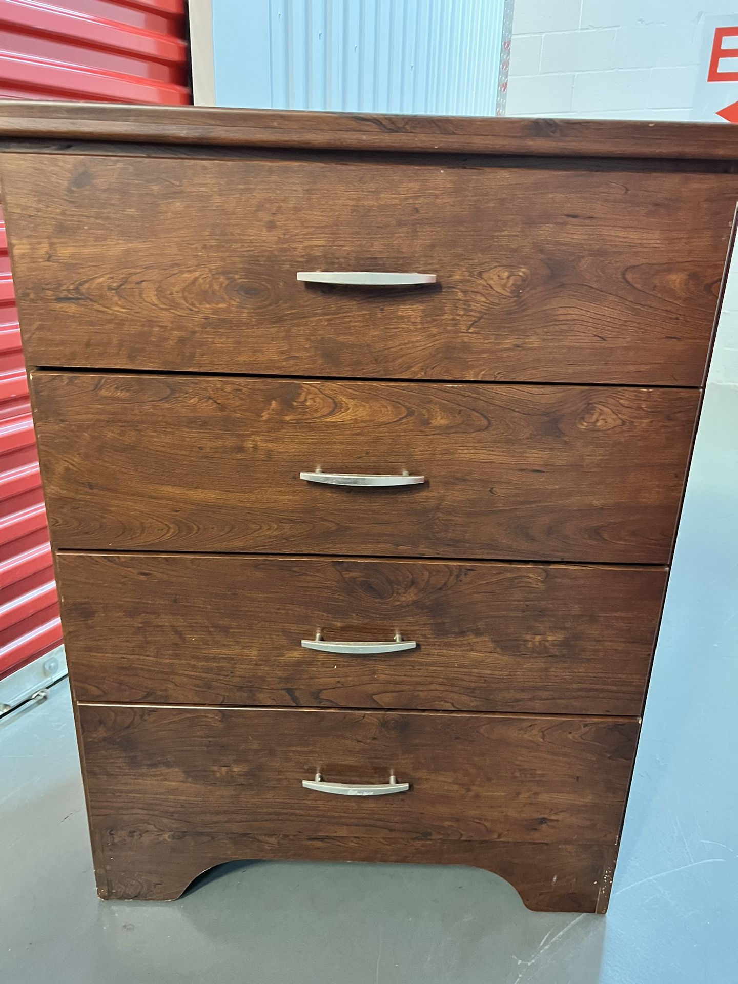 Furnitures