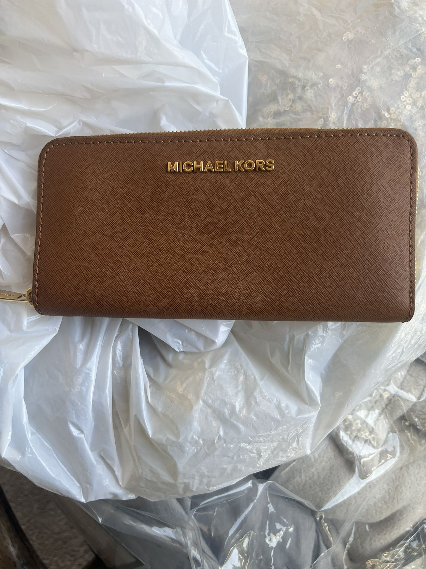 MICHAEL KORS