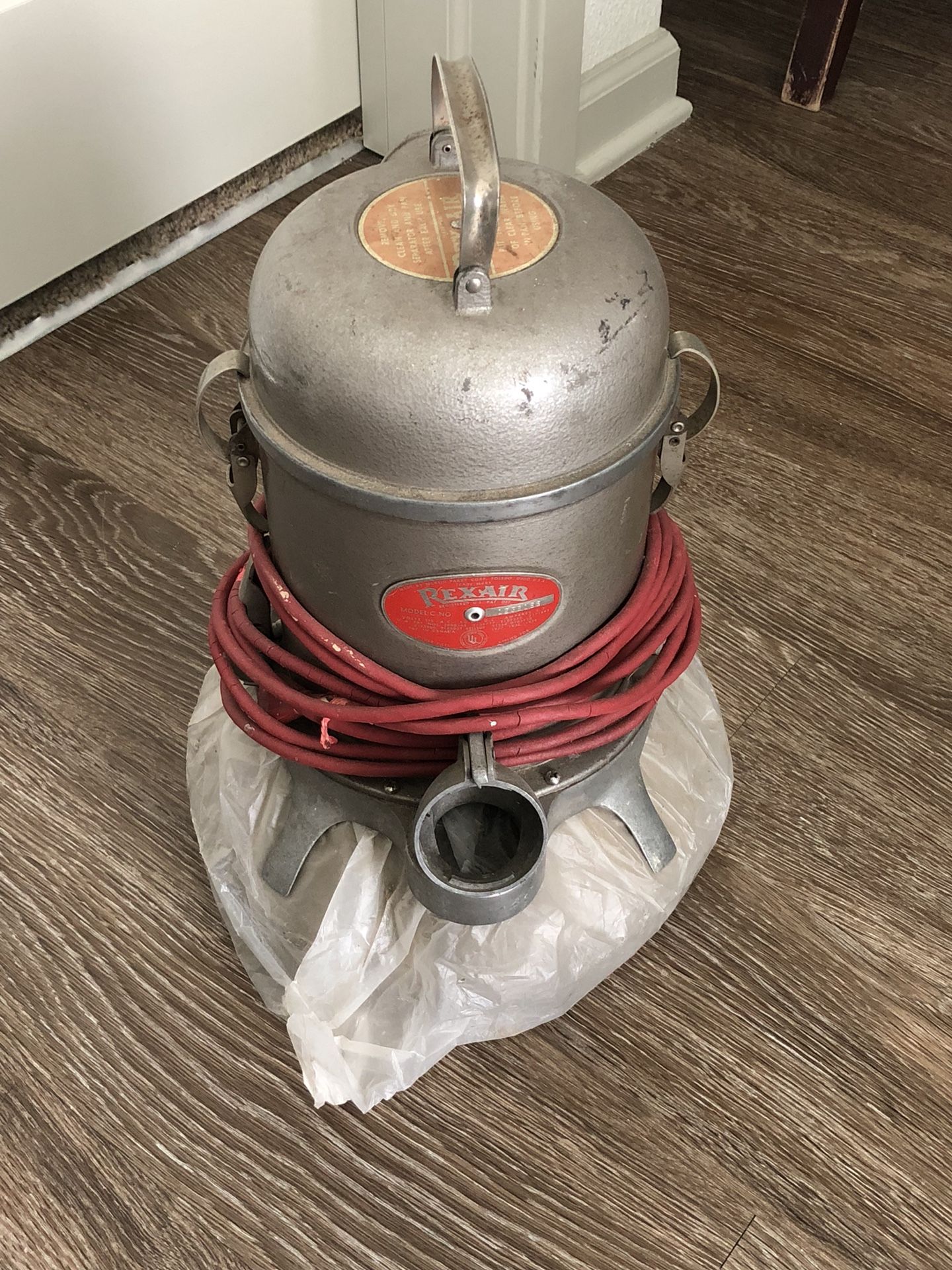 Rainbow Rexair vacum 1935 model C