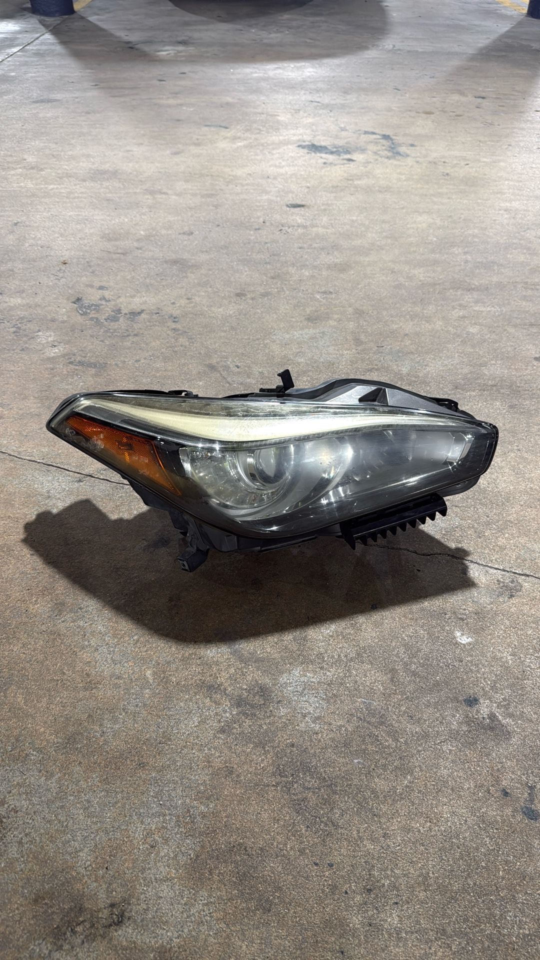 Q70 Headlight