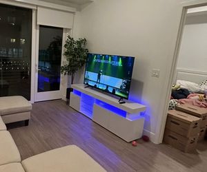 White Modern High Gloss TV Stand