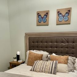 Queen Size Bed with Adjustable Mattress 