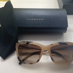 Sunglasses Burberry Originals 