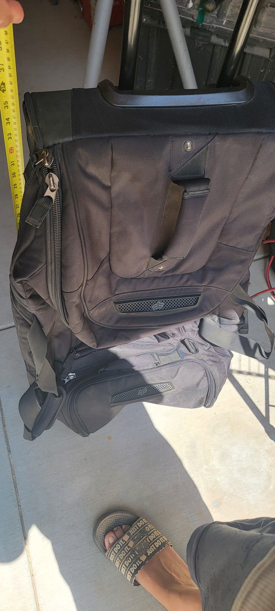 Fox Rolling Luggage Bag