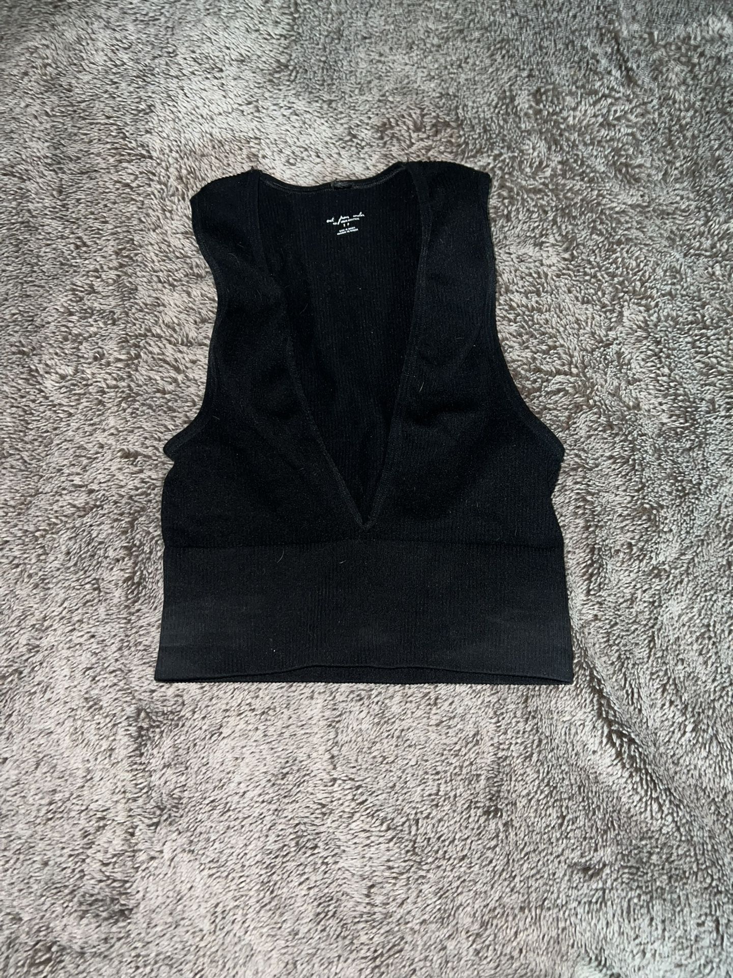 Black Athletic Top