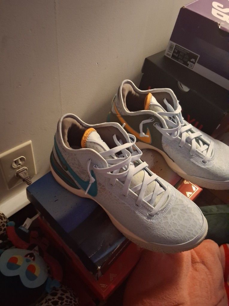 Nike LEBRON NXXT Blue Tint