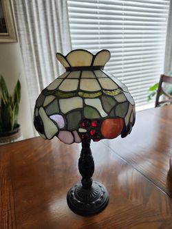 Vintage Tea Light Stained Glass Lamp 