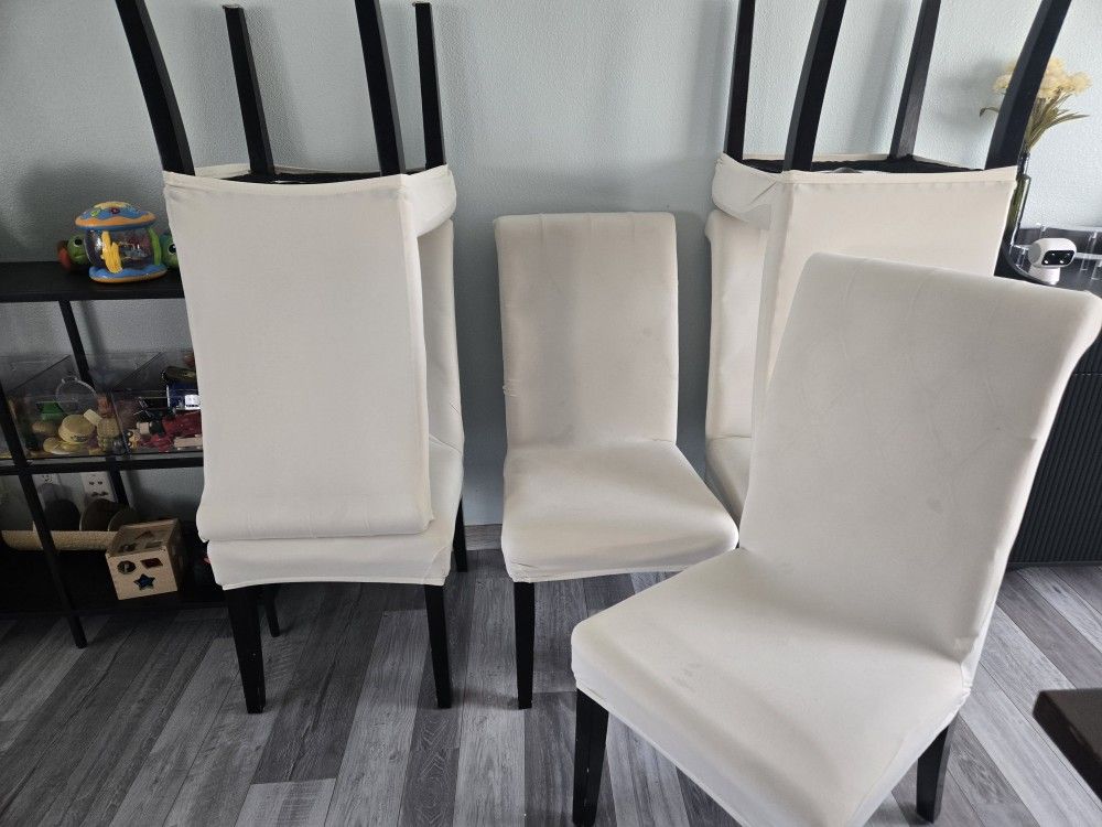 Chairs/Chair Covers 6 Set