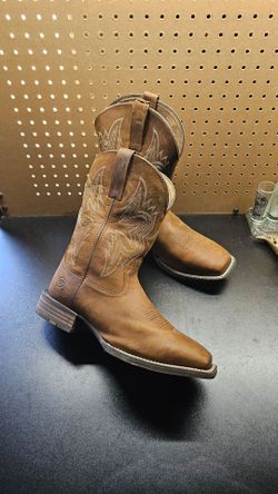 Size 11.5 ee Ariat Western Boots Soft Toe